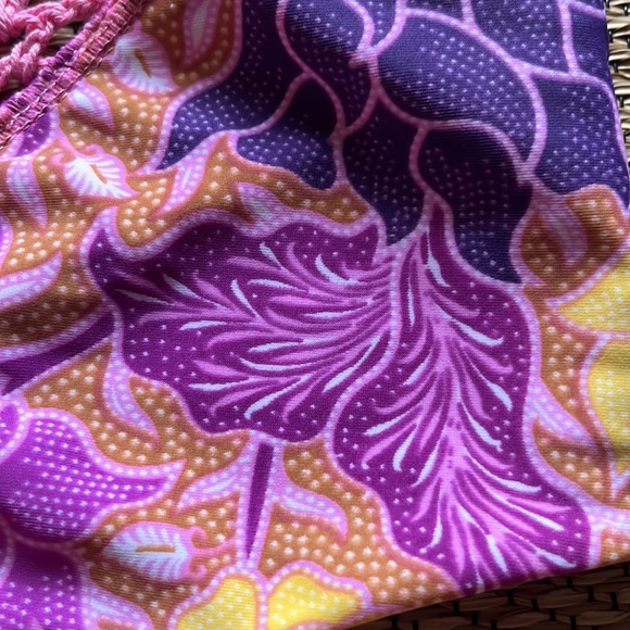 New Pink crochet bikini top, size medium, ties at neck. - Picture 2 of 7